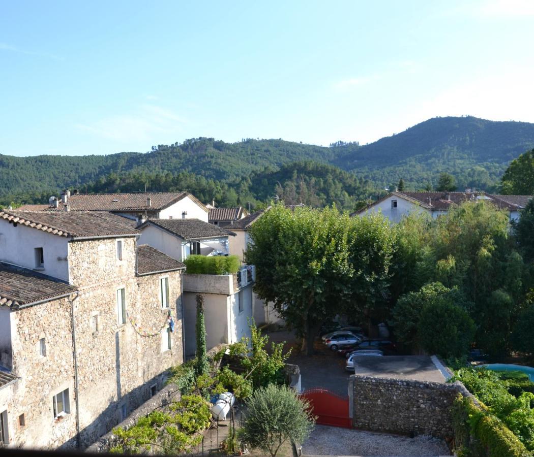 Vista Cevenol: Appartement 2 Chambres Saint-Jean-du-Gard Buitenkant foto